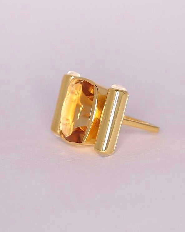Sati Spaceship Ring