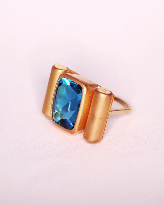 Sati Spaceship Ring
