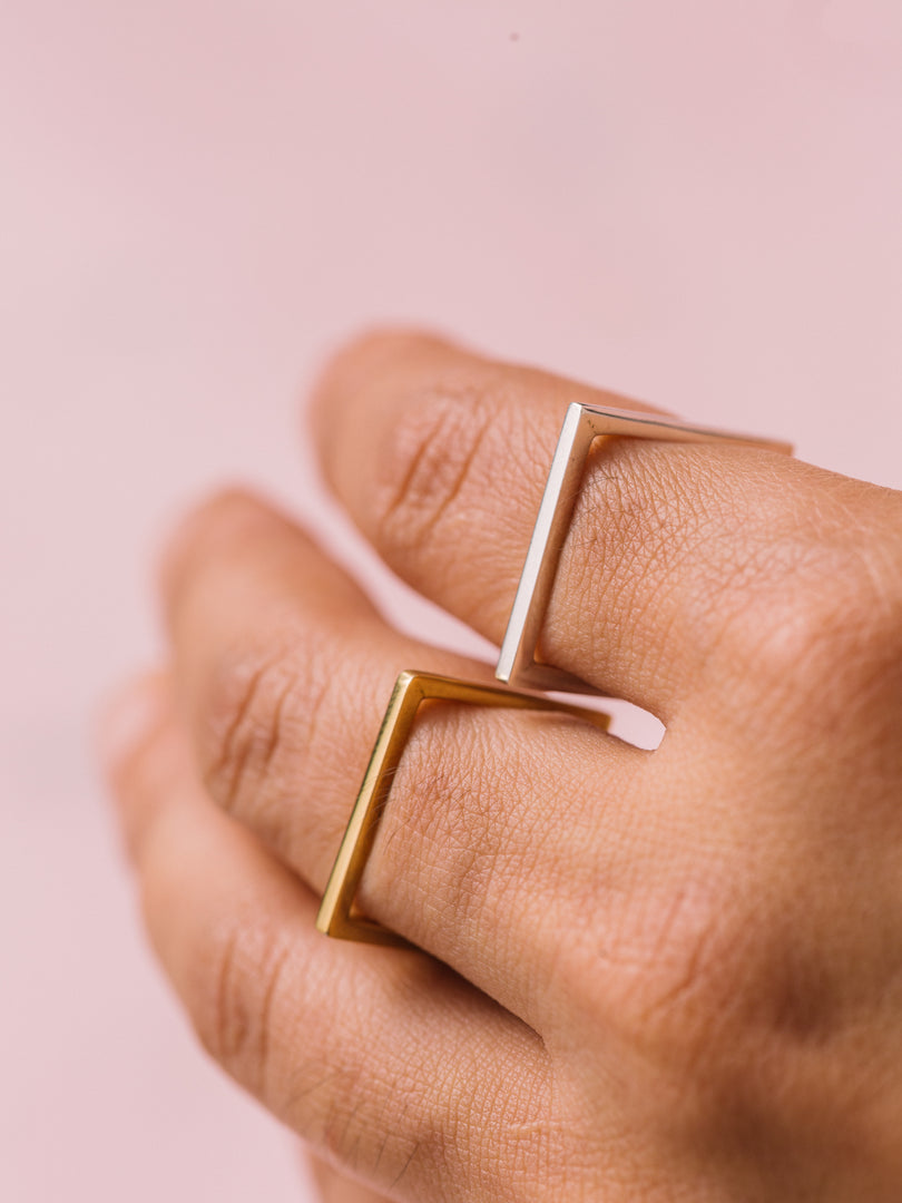 Vira III Ring